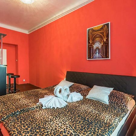Apartman Exclusive Prague Whirlpool Kültér fotó