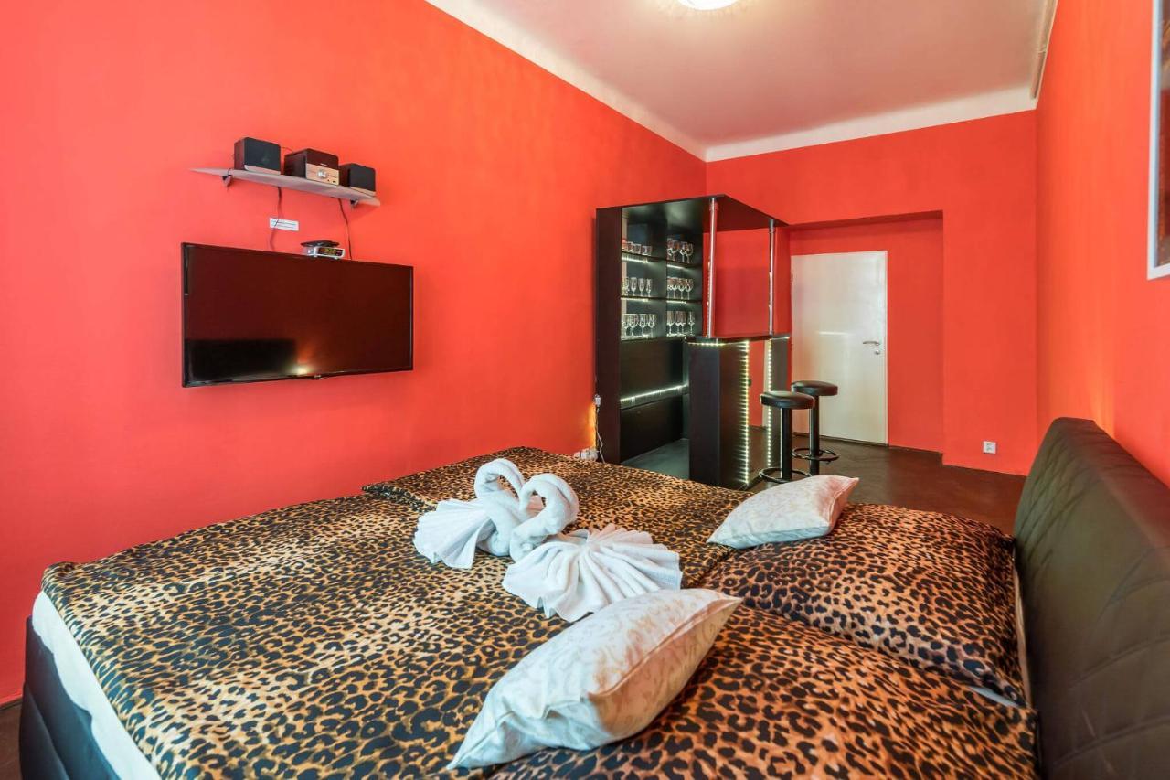 Apartman Exclusive Prague Whirlpool Kültér fotó