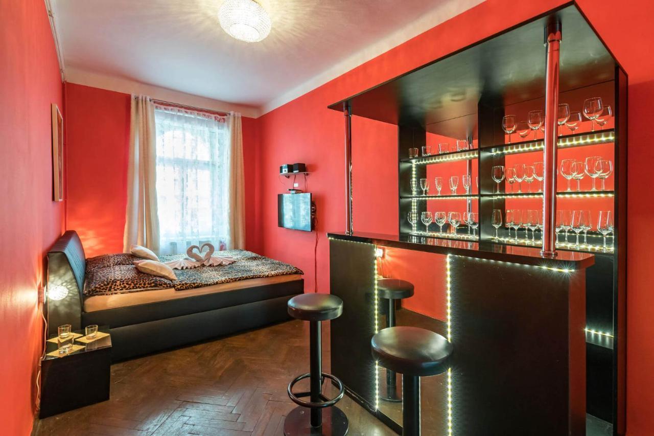 Apartman Exclusive Prague Whirlpool Kültér fotó