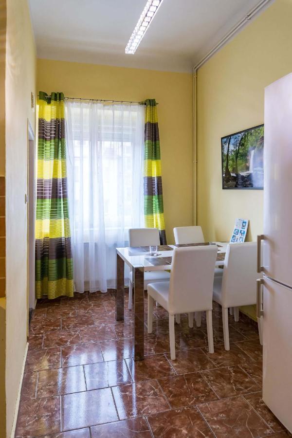 Apartman Exclusive Prague Whirlpool Kültér fotó